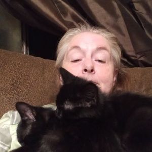 Meet your Posher, Sandra